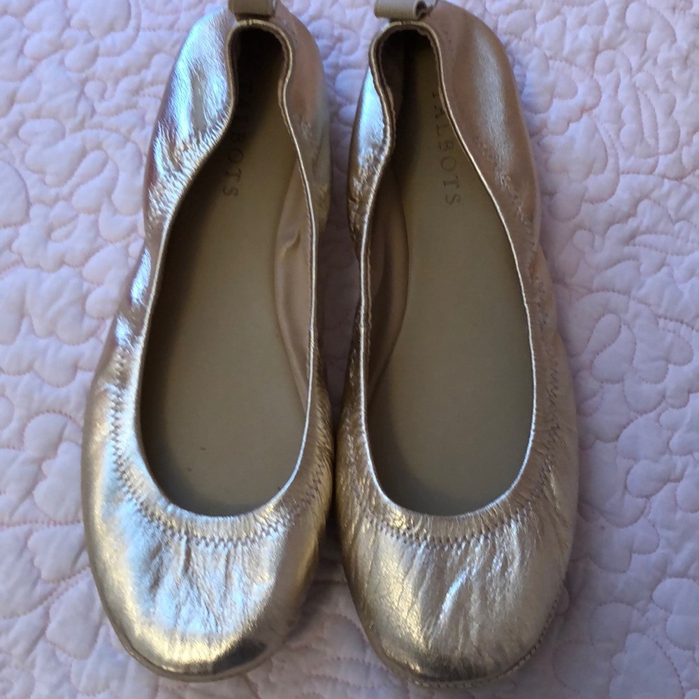 Gold Leather Ballet flats